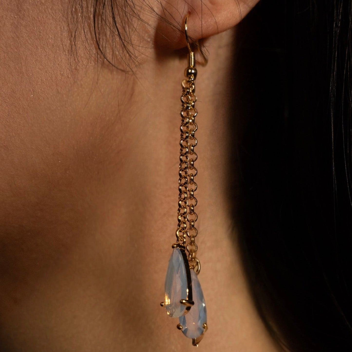 Elaine’s Wedding Moonstone Droplet Earrings