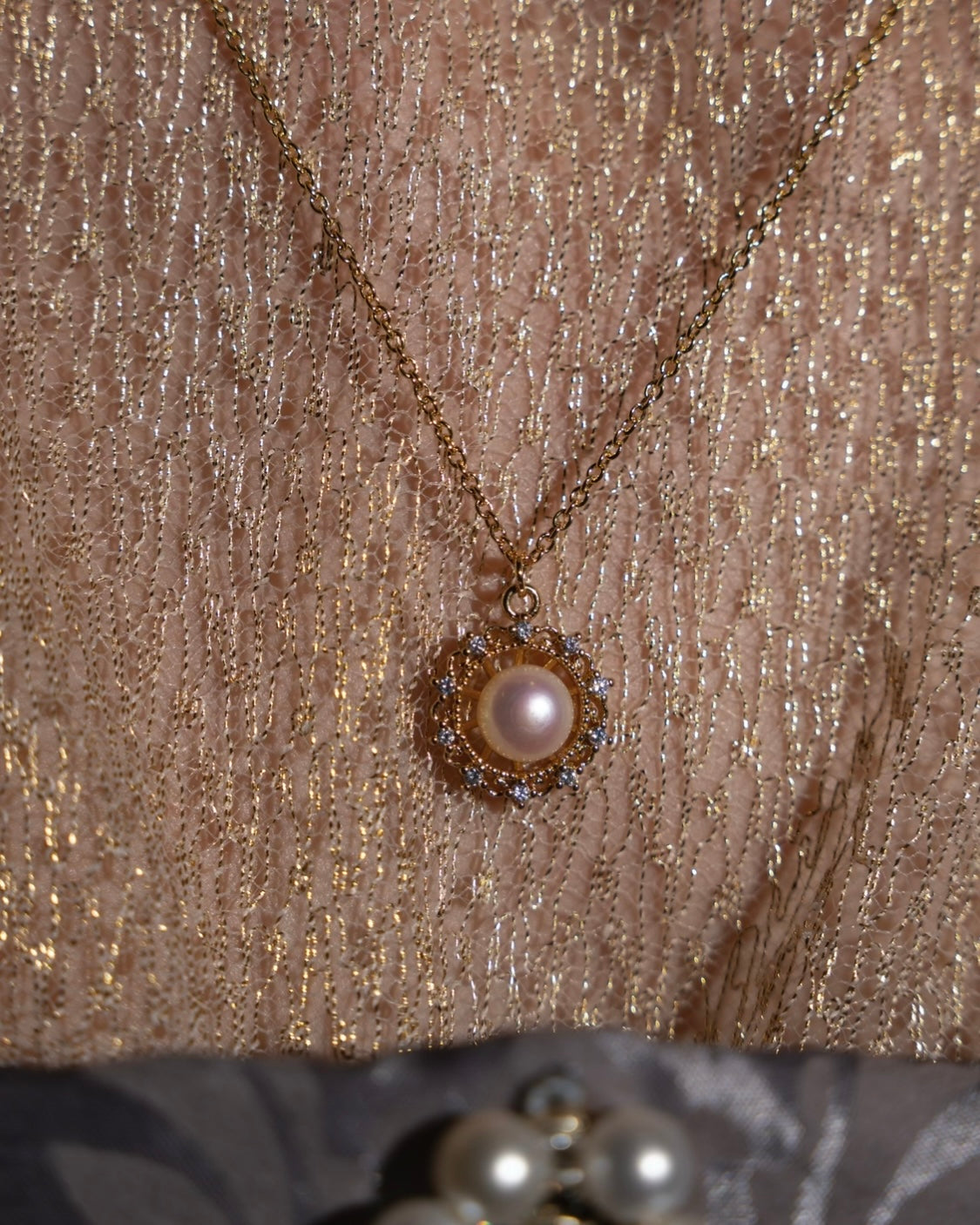 Elizabeta Spiral Pearl Necklace