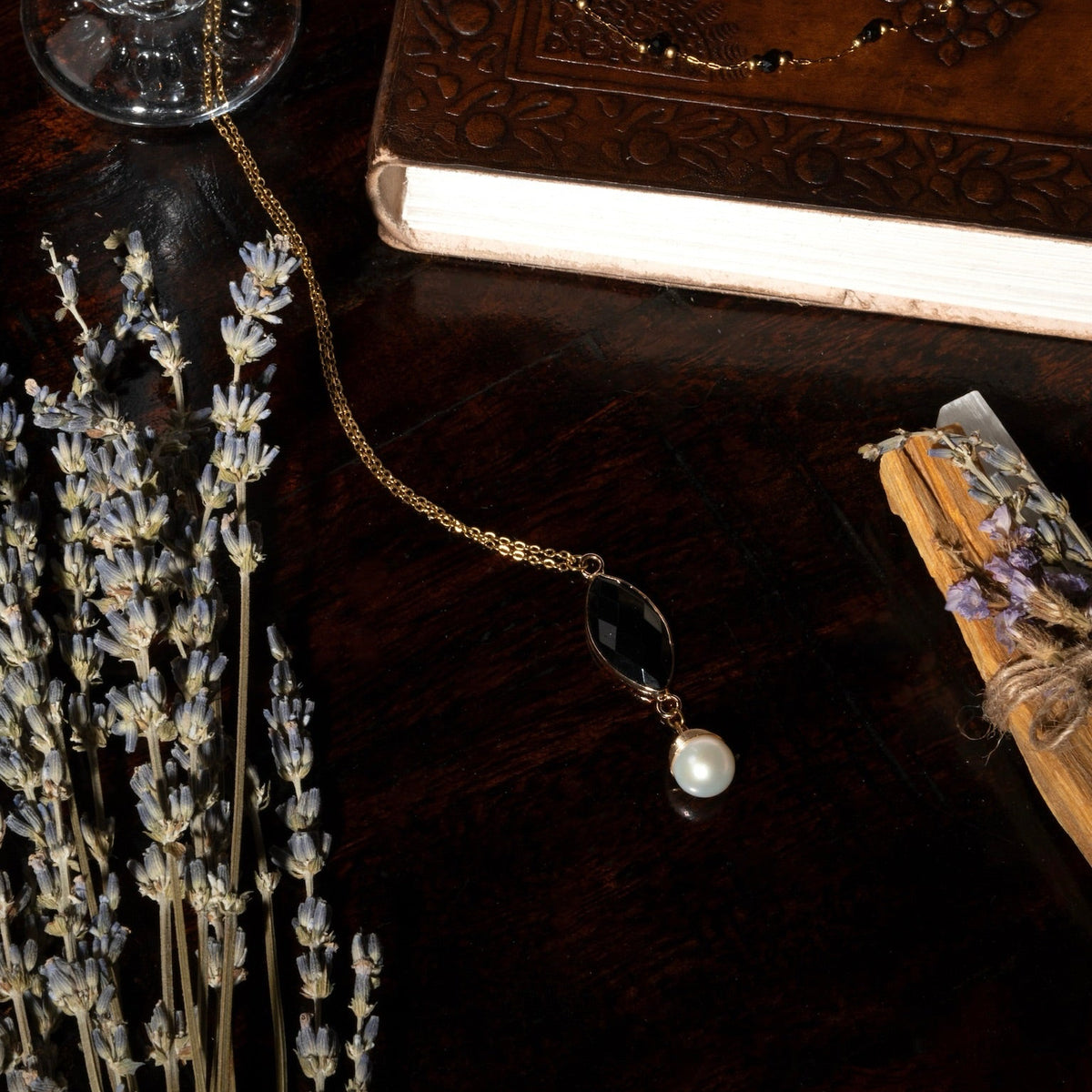 Kylie Onyx Pearl Drop Necklace