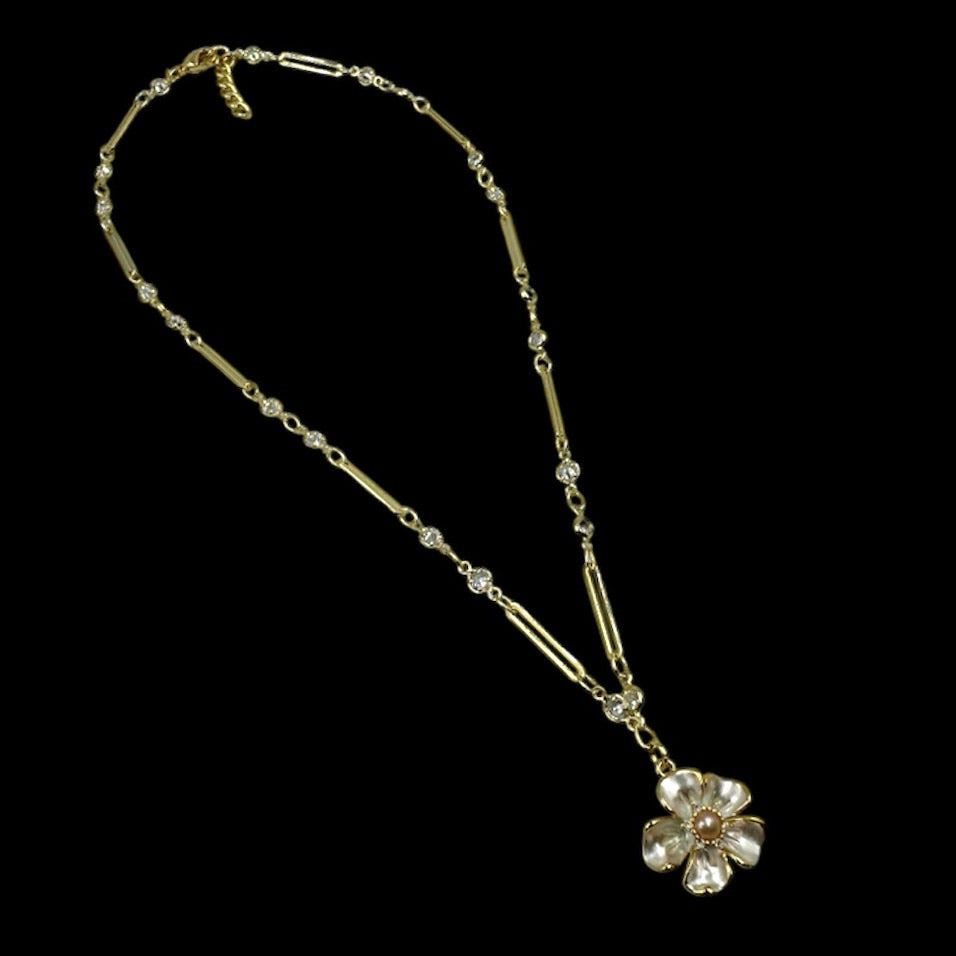 Nymph’s Pearly Crystal Necklace