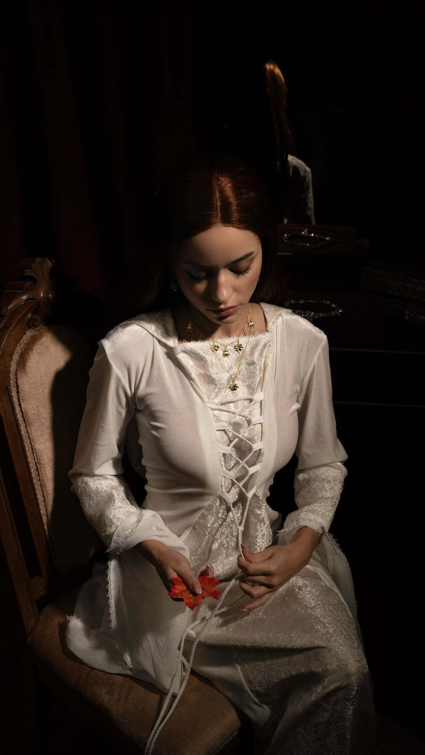 Elizabeth’s Leaf Necklace