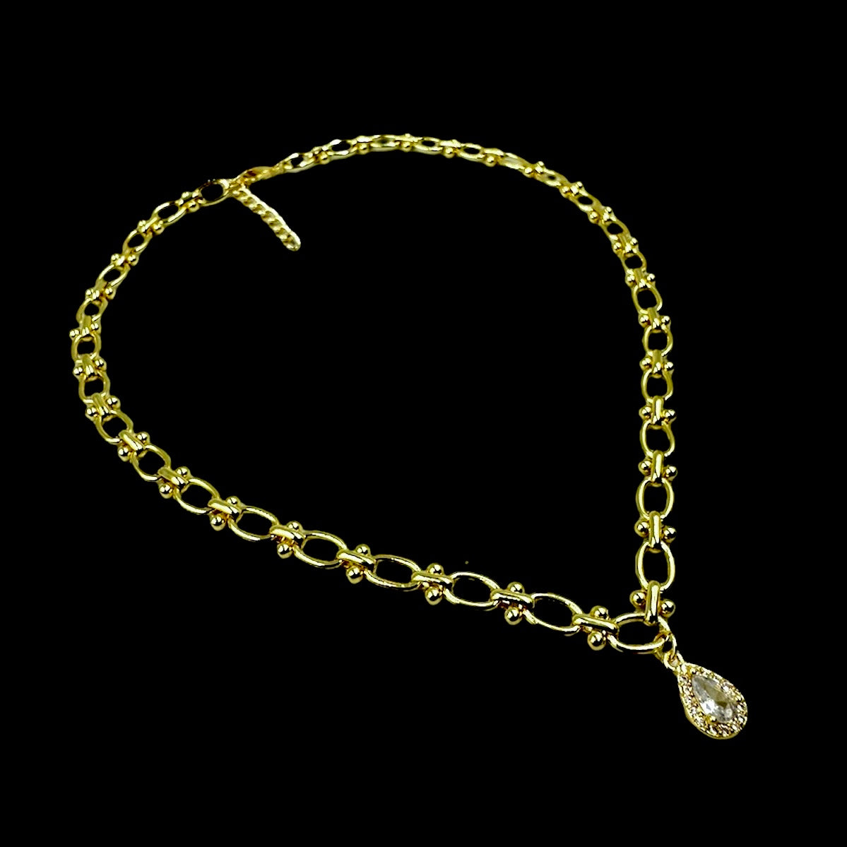 Gold Diamond Droplet Choker