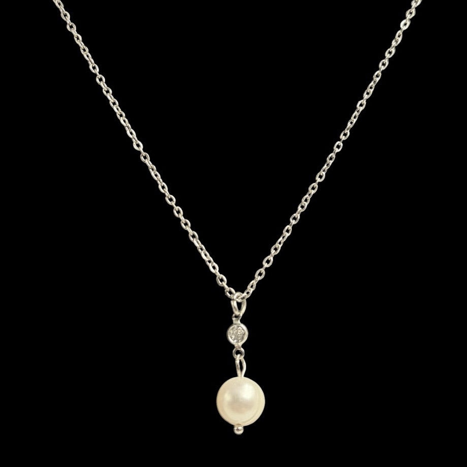 Silver Diamond Pearl Necklace