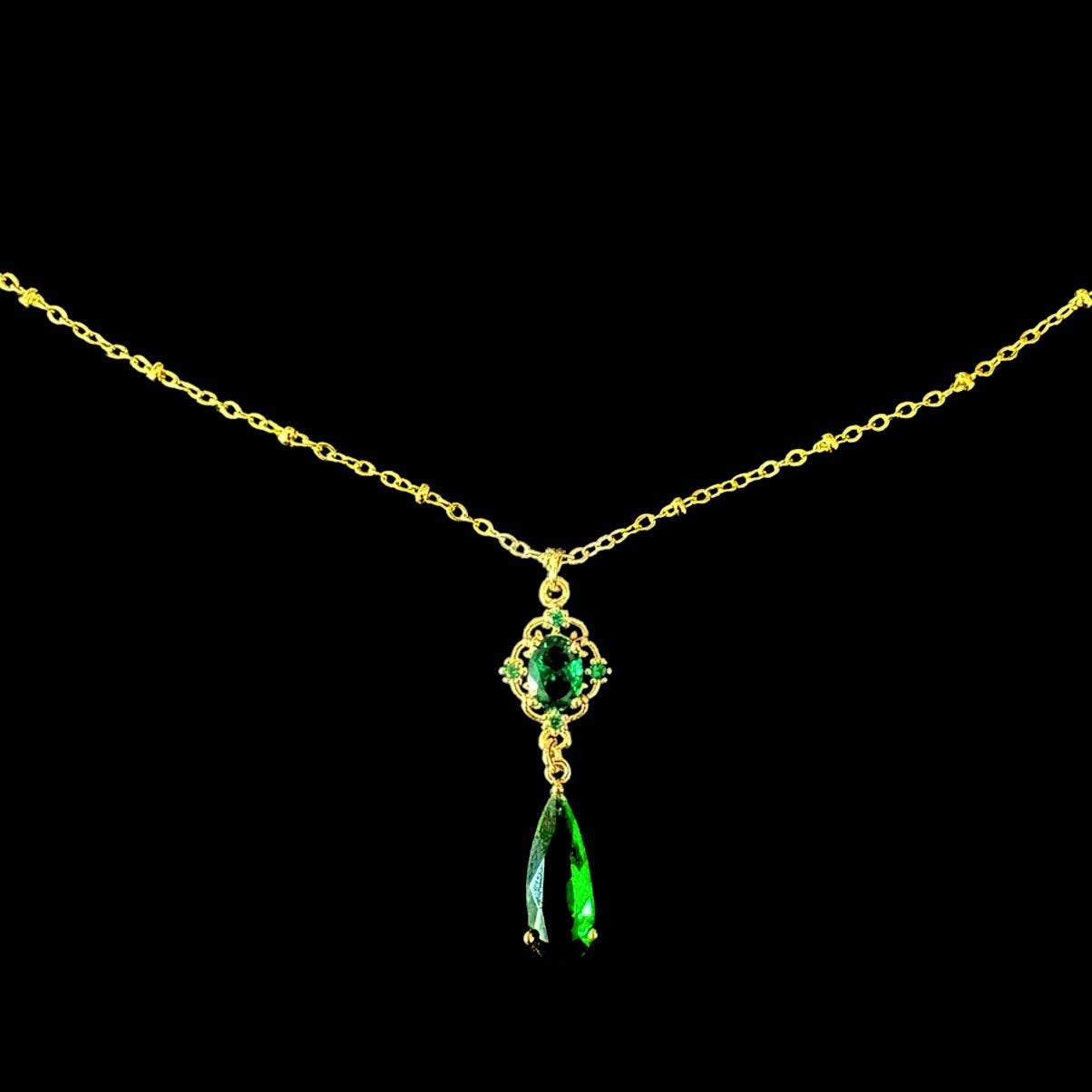 Emerald Droplet Crystal Gemstone Necklace