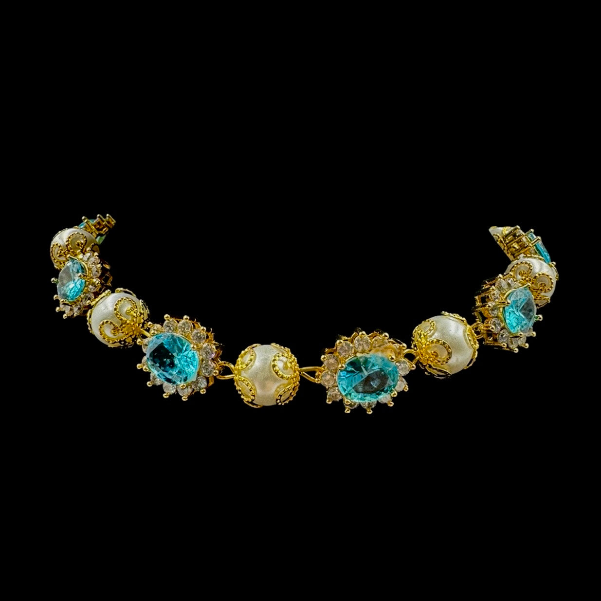 Venus Aquamarine Blue Gems & Pearl Choker
