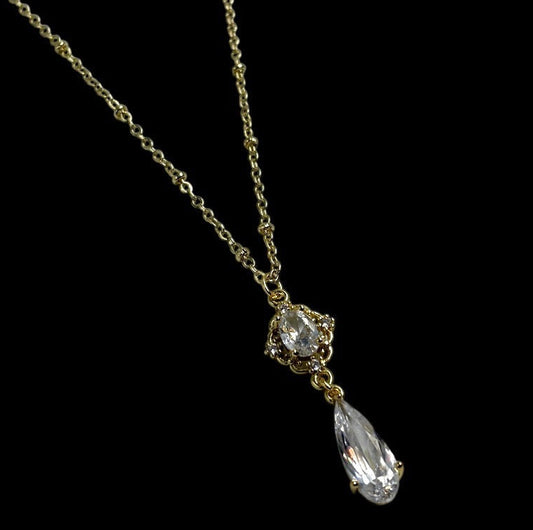 Gold Diamond Droplet Necklace