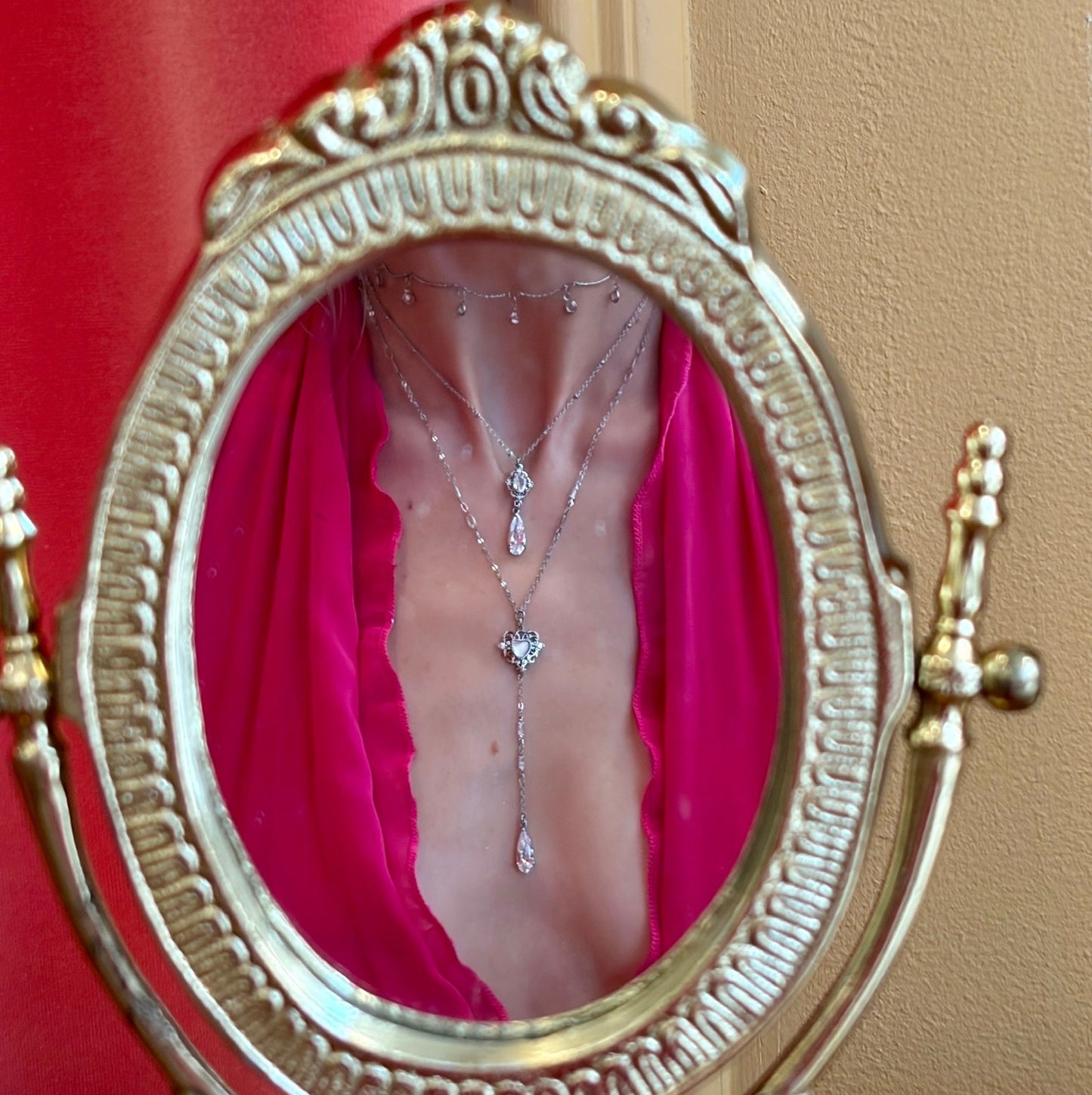 Silver Siren Droplet Necklace