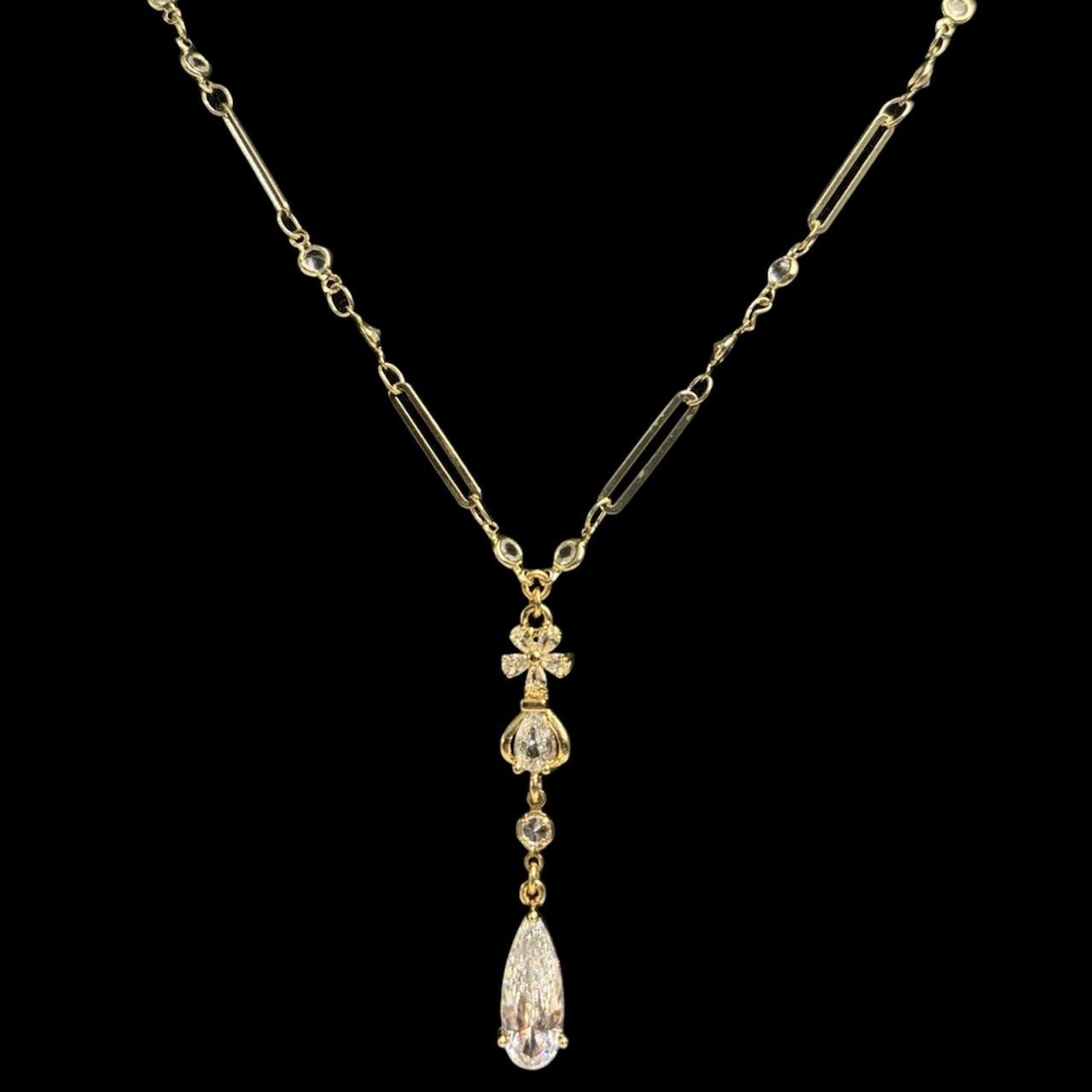 Floral Droplet Necklace