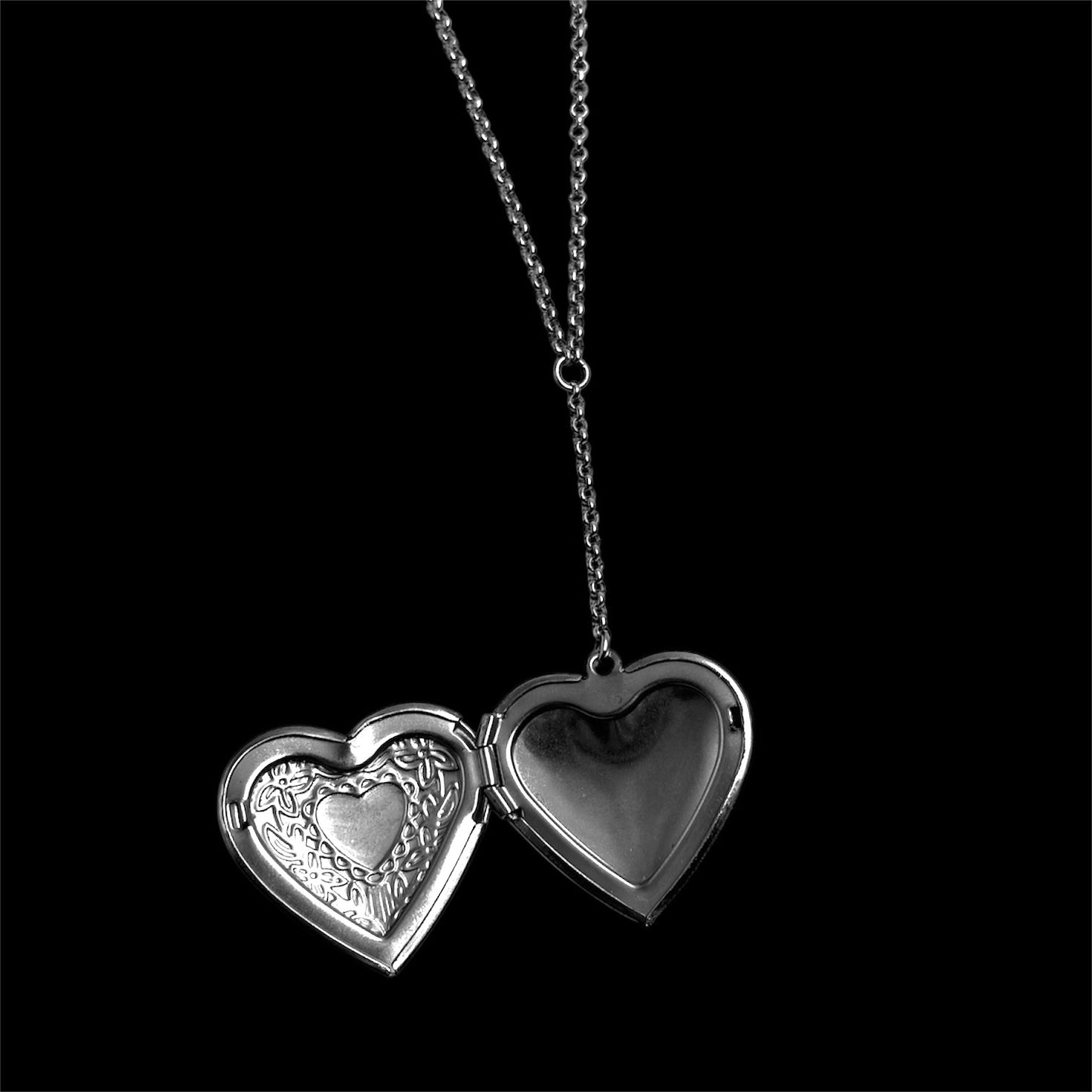 Plain Nosferatu Ellen Hutter Locket