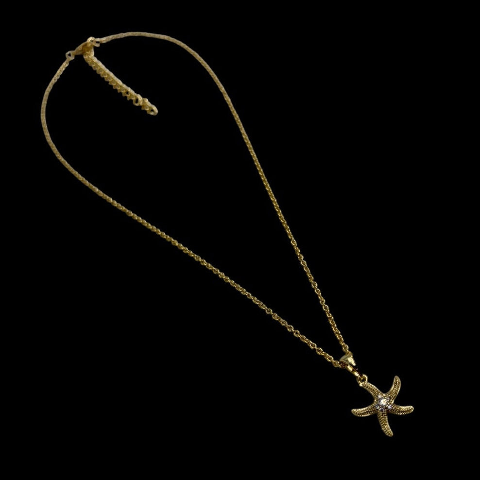Gold Siren Small Starfish Necklace