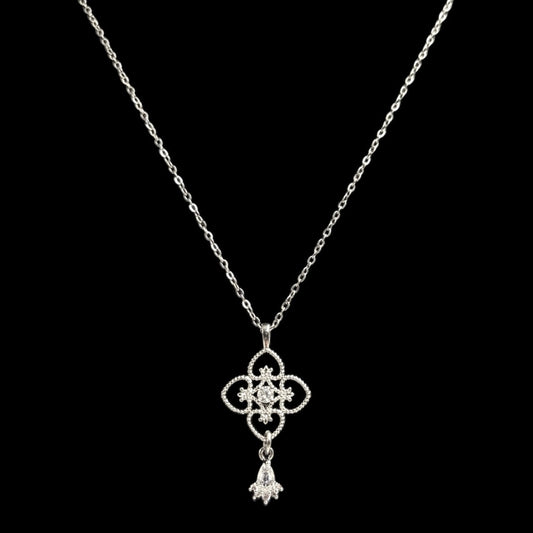 Silver Elizabeta Quatrefoil Crystal Drop Necklace