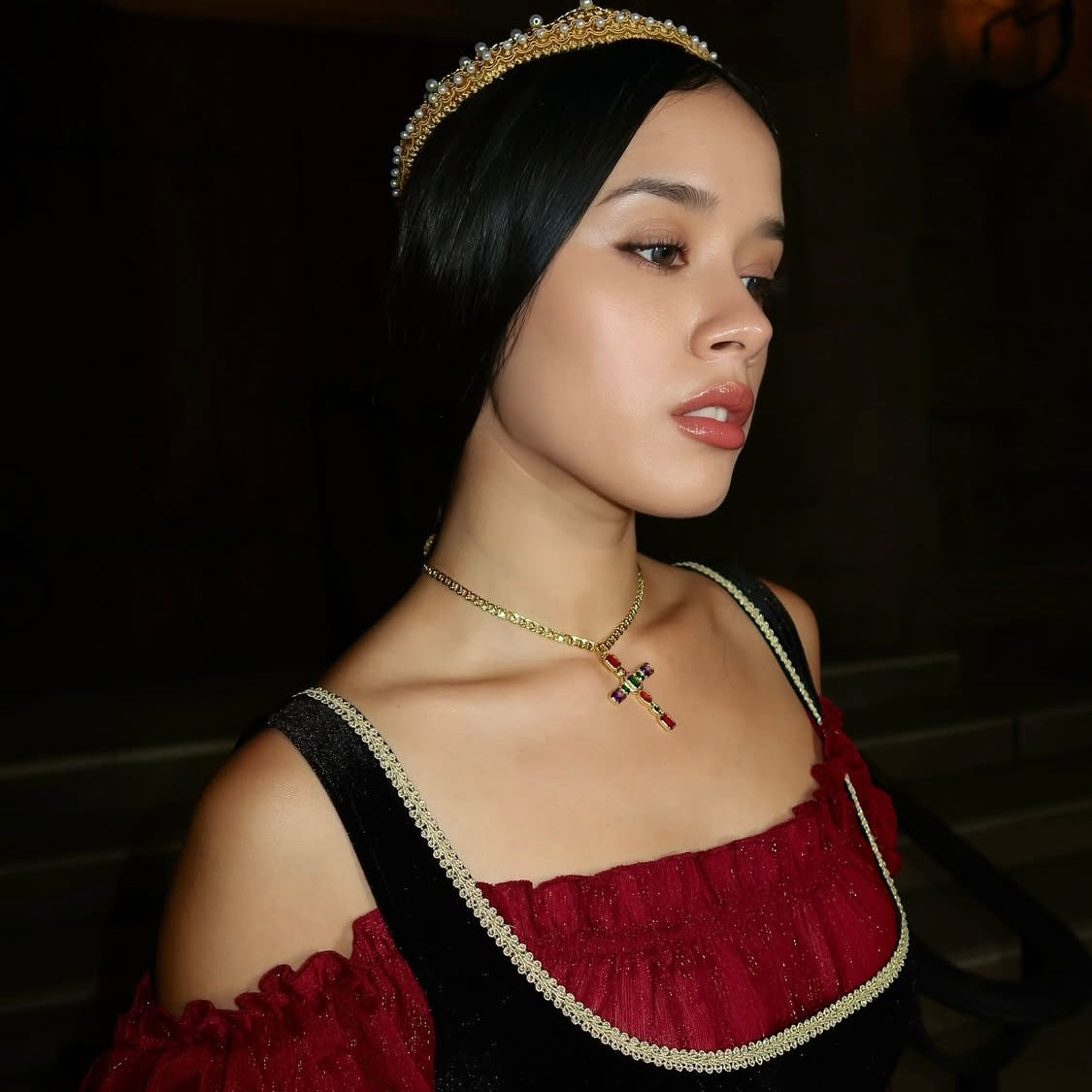 Juliet Capulet Cross Choker