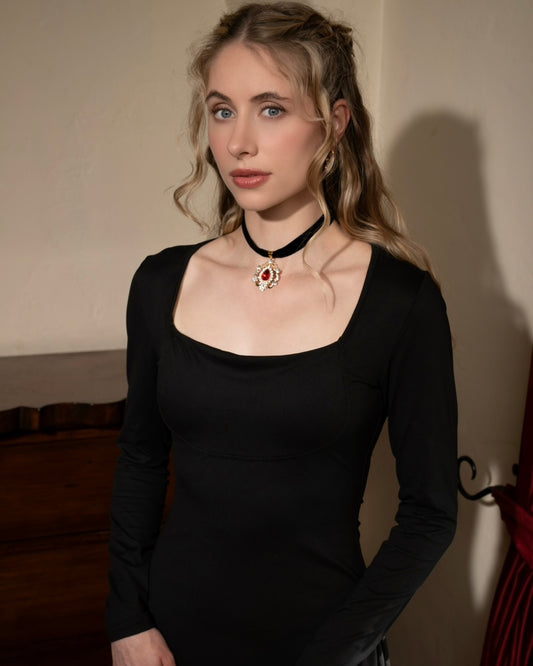 Red Amulet Black Velvet Chokerr