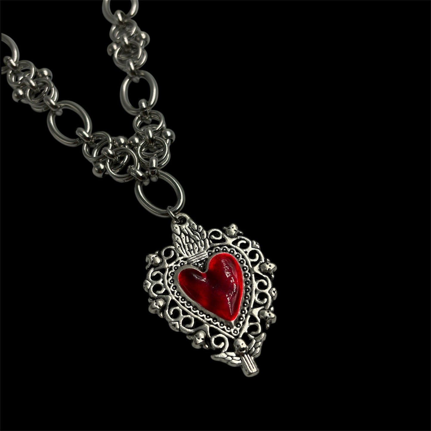 Vampiric Heart Chunky Chainmail Choker