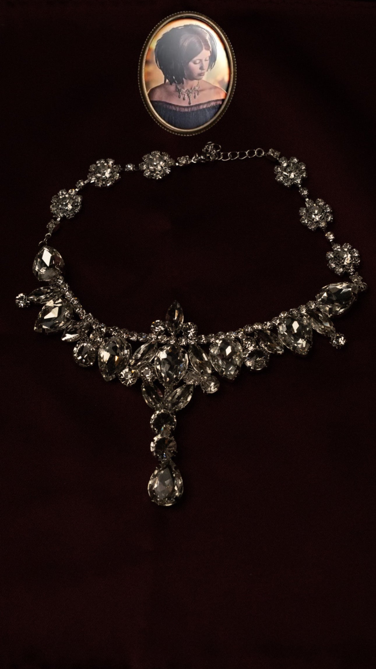 Elizabeth’s Diamond Necklace