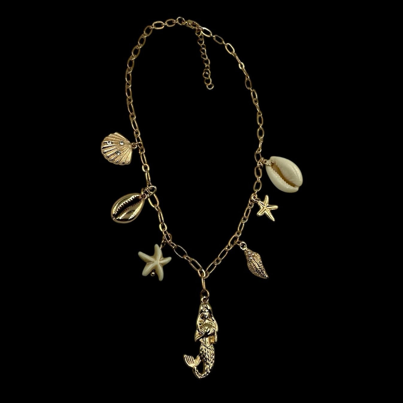 Siren Shell Charm Necklace