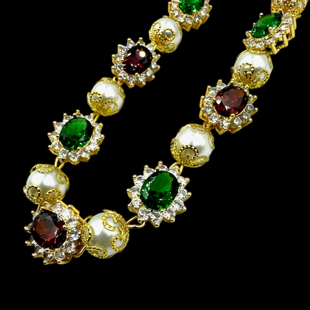 Red & Green Gems & Pearls Choker