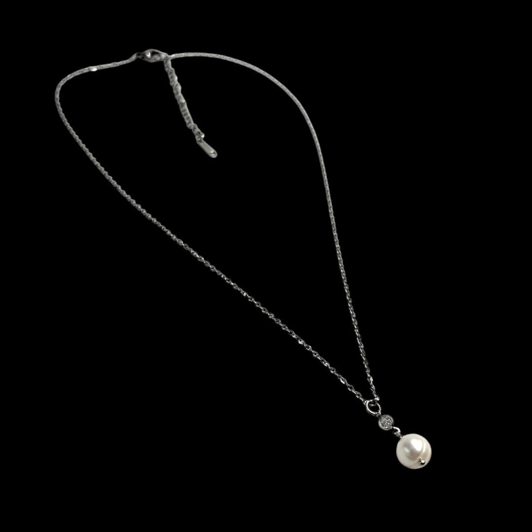 Silver Diamond Pearl Necklace