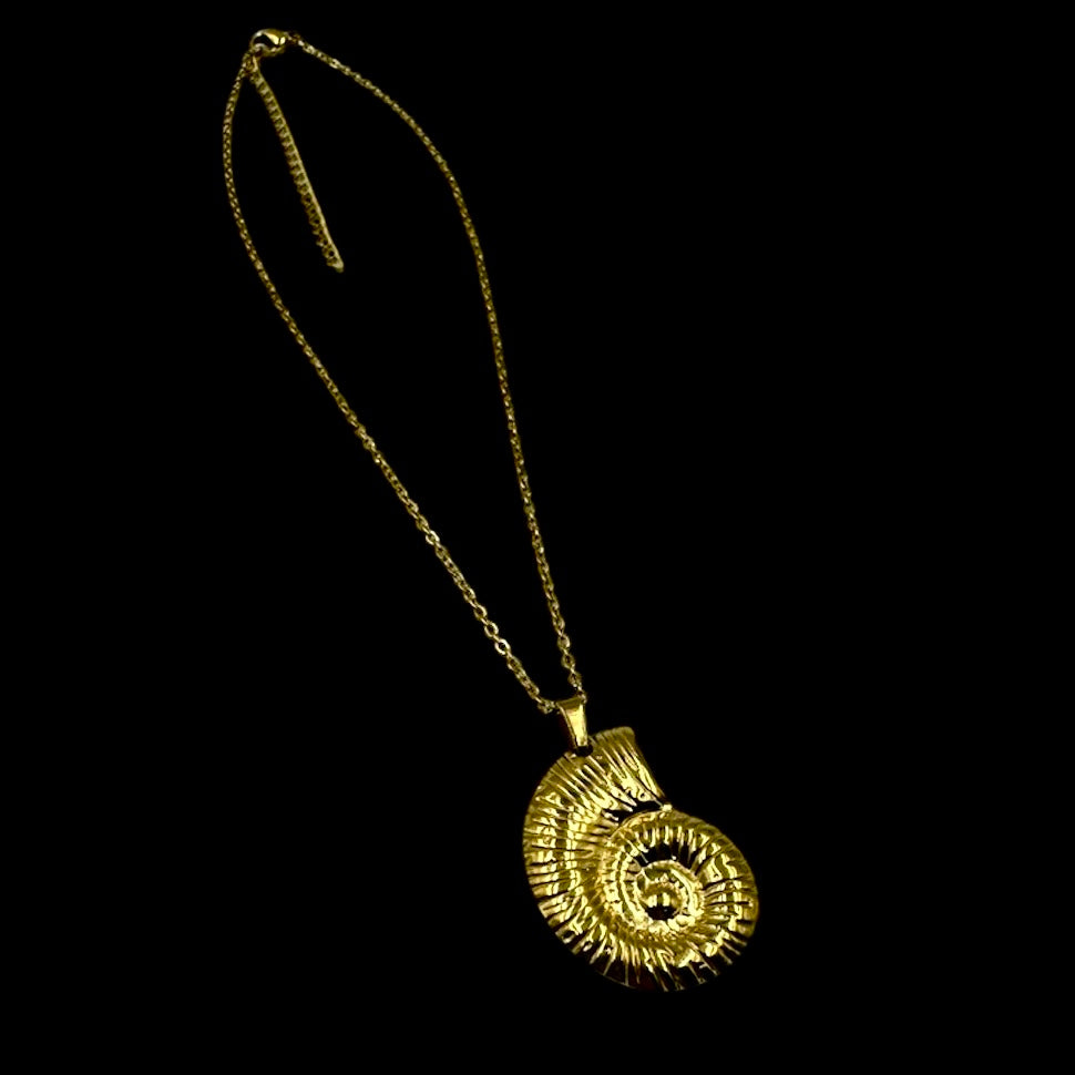 Chunky Nautilus Necklace
