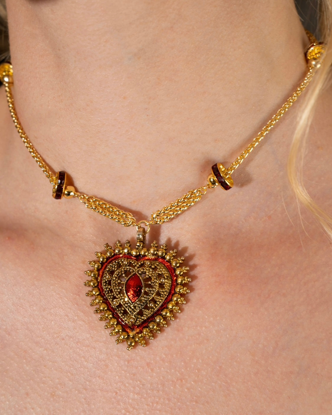 Gold Taj Heart Necklace