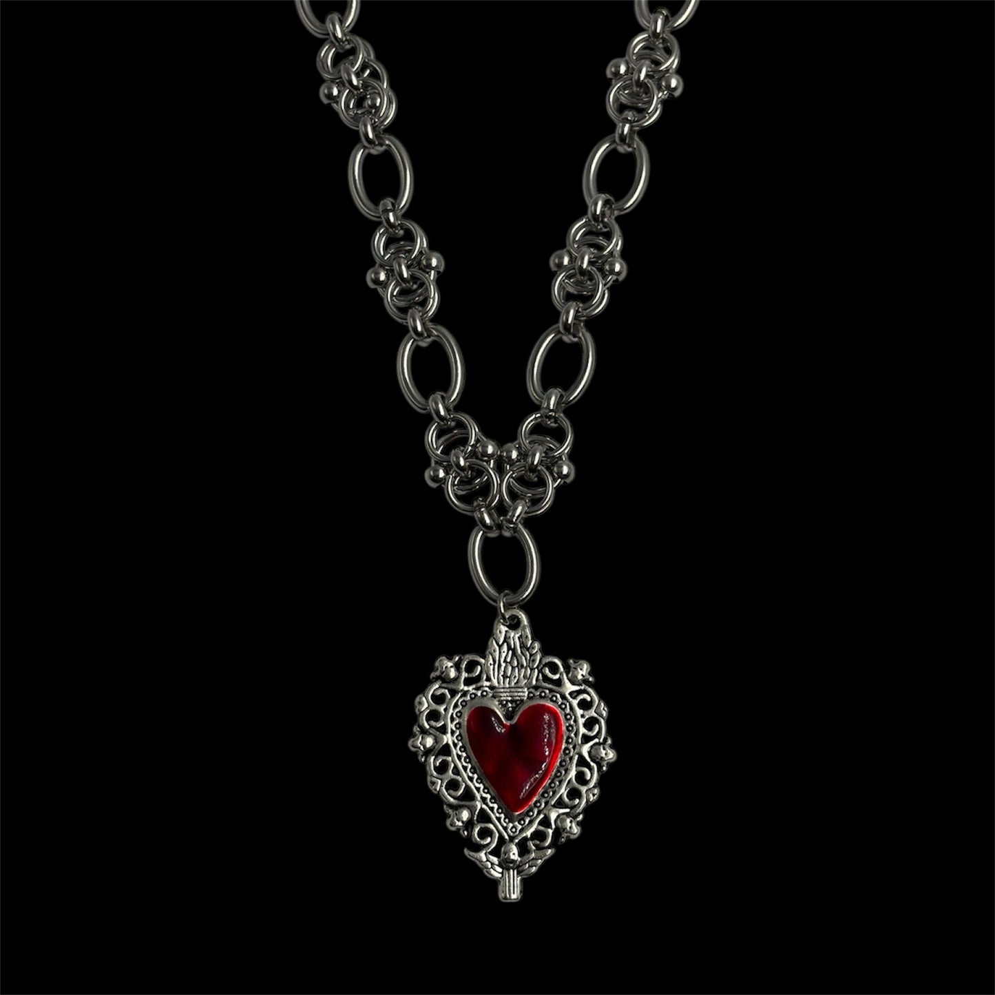 Vampiric Heart Chunky Chainmail Choker