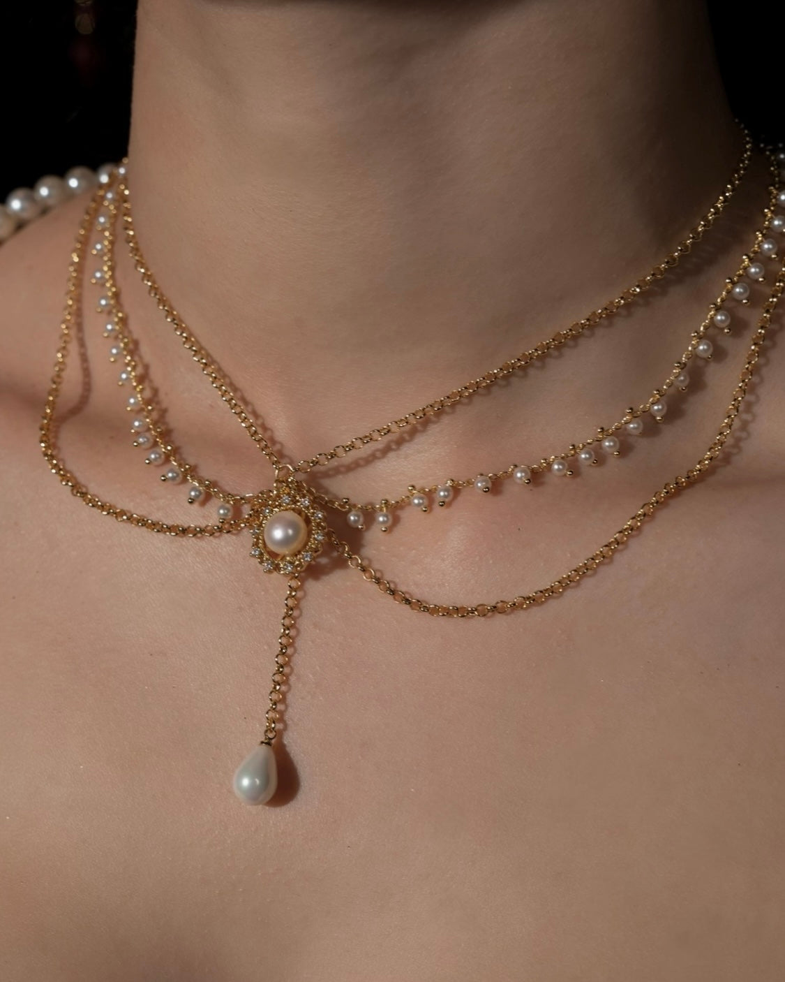 Elizabeta Headpiece Inspired Necklace