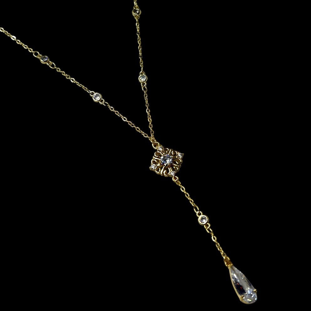 Water Droplet Lariat