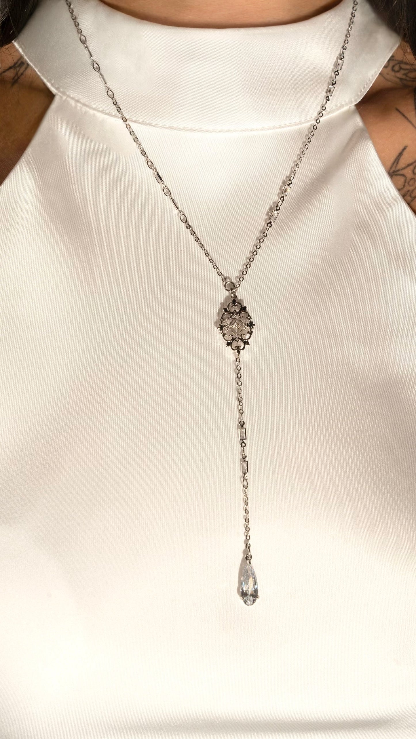 Dust Witch Droplet Lariat Necklace
