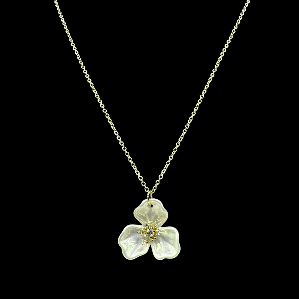 Nymphs Flower Necklace