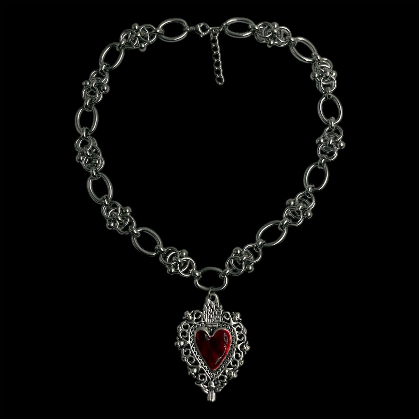 Vampiric Heart Chunky Chainmail Choker