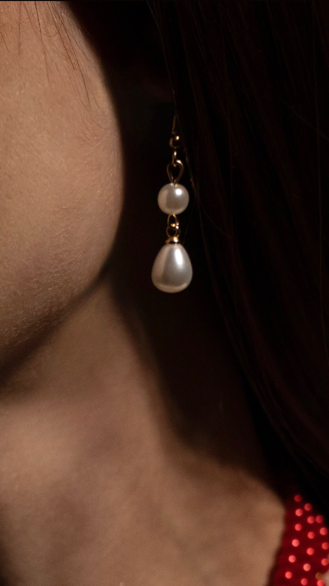 Elizabeth’s Pearl Earrings