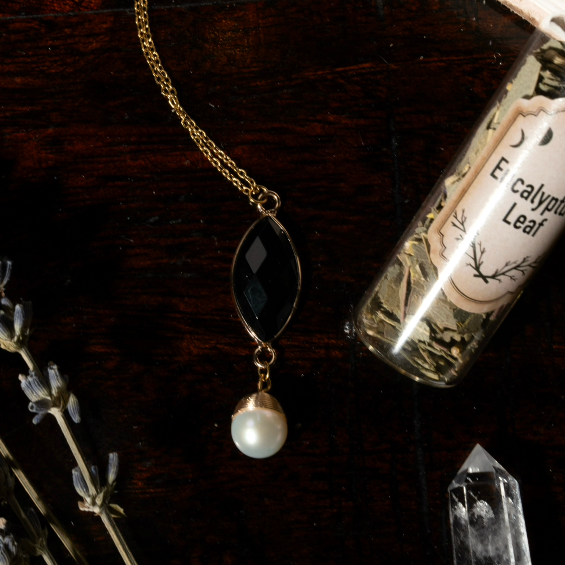 Kylie Onyx Pearl Drop Necklace