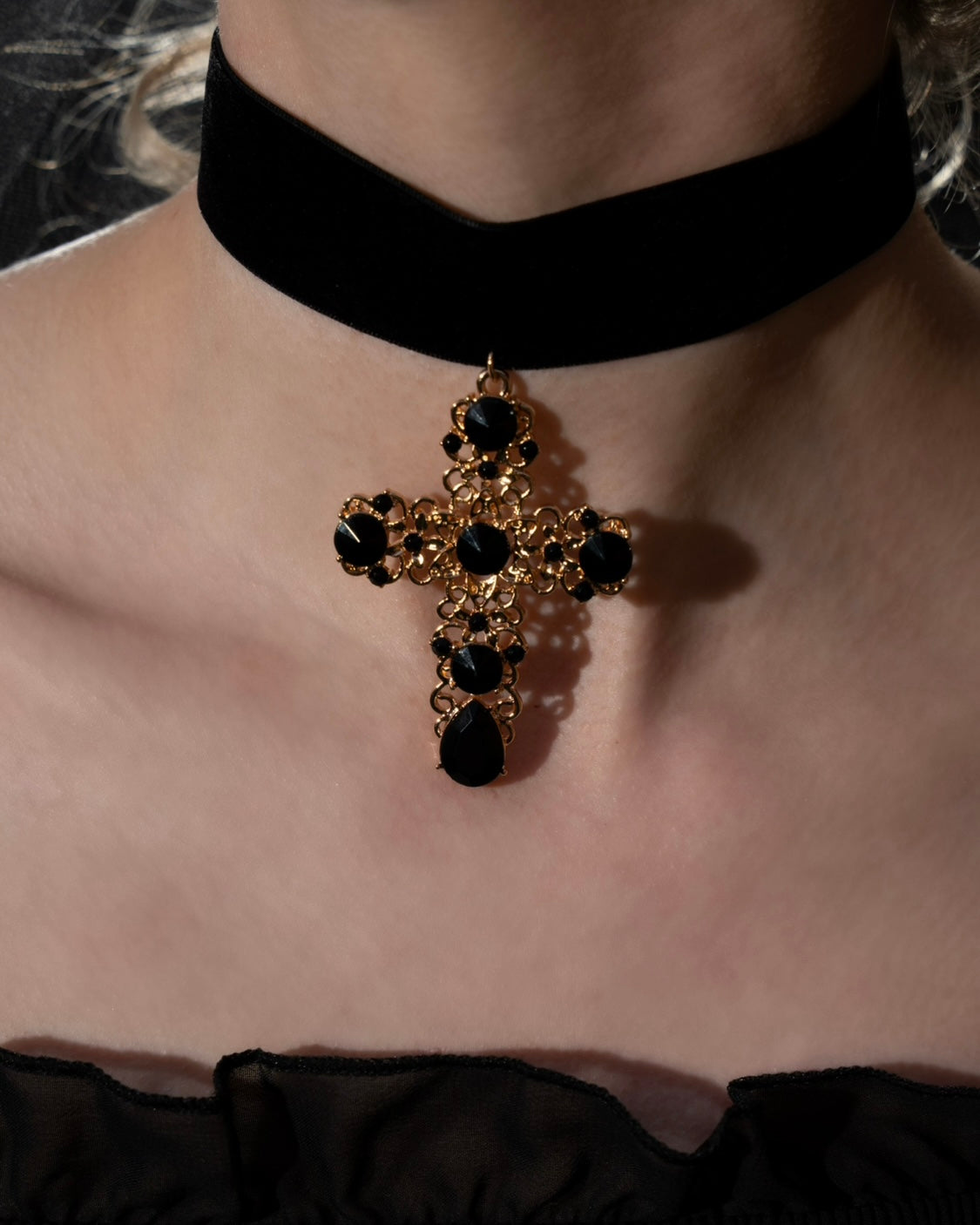 Catherine Cross Black Velvet Choker