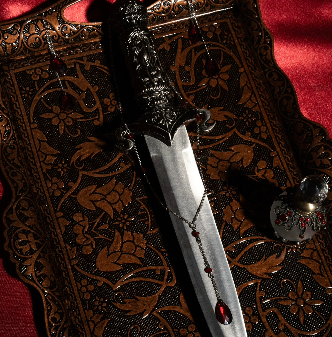 Dripping Blood Lariat