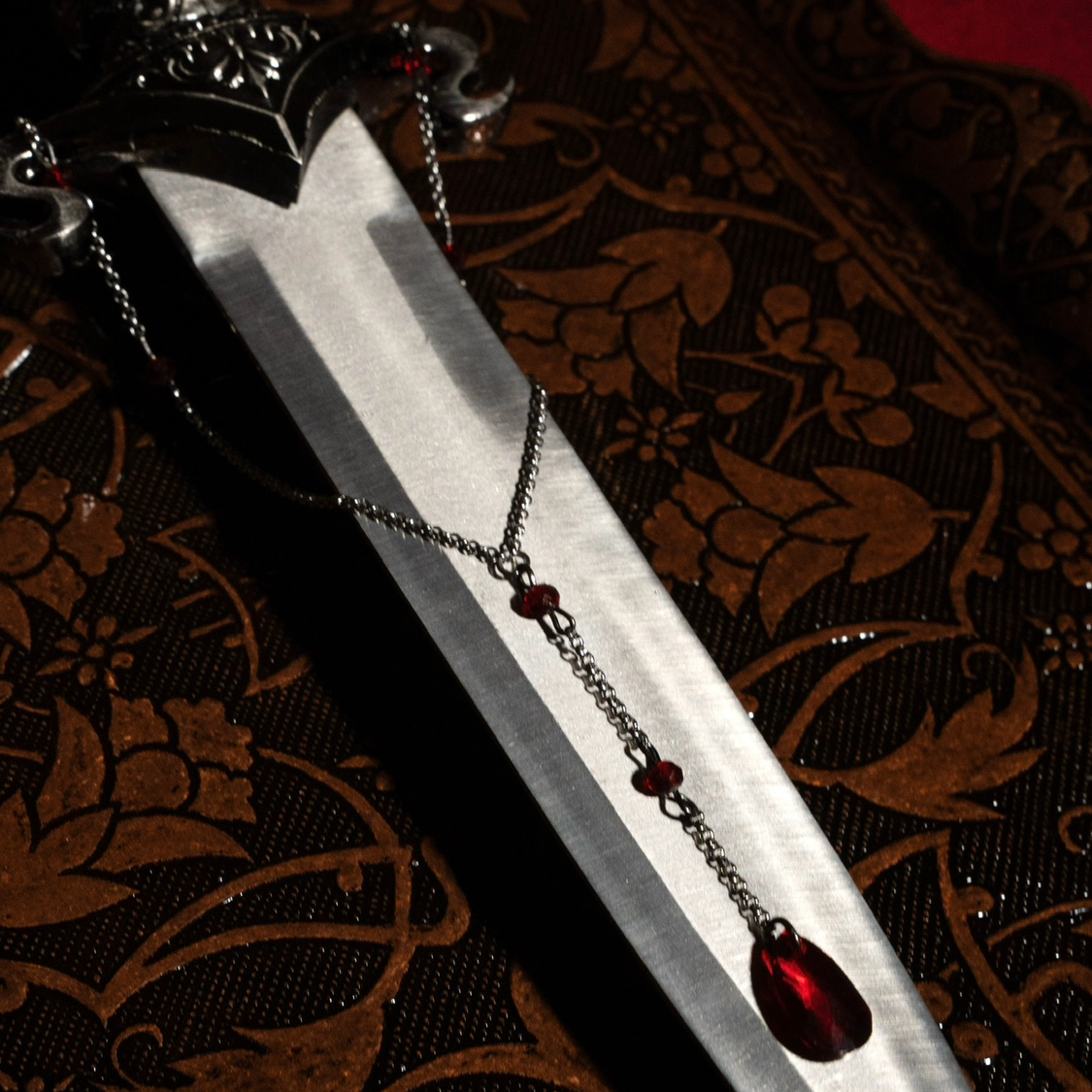 Dripping Blood Lariat